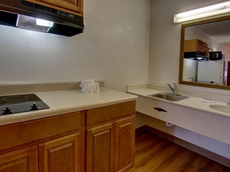 Red Roof Inn Forsyth – Comfortable, Affordable, and Convenient Stay