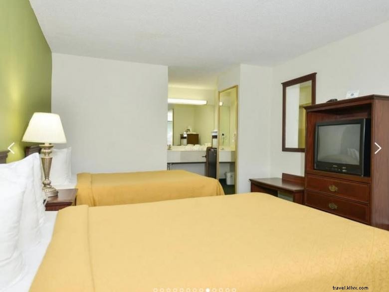 Americas Best Value Inn: Comfortable & Affordable Stay in Hinesville