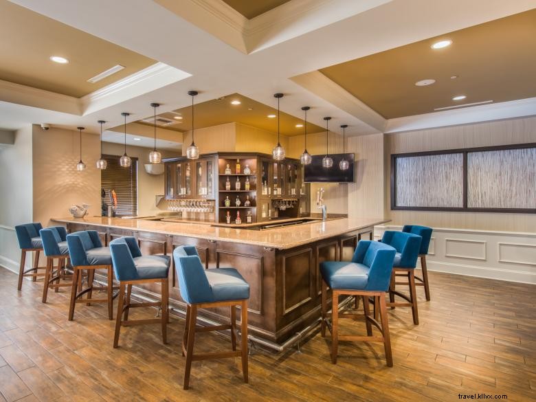 Hampton Inn & Suites Jekyll Island – Luxury Coastal Stay with Beach Access