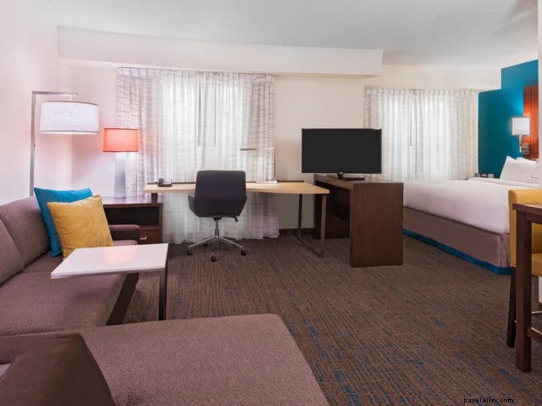 Residence Inn by Marriott – Savannah Midtown: Comfort & Convenience