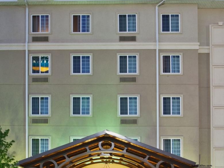 Staybridge Suites Augusta – Modern Comfort & Convenient Location