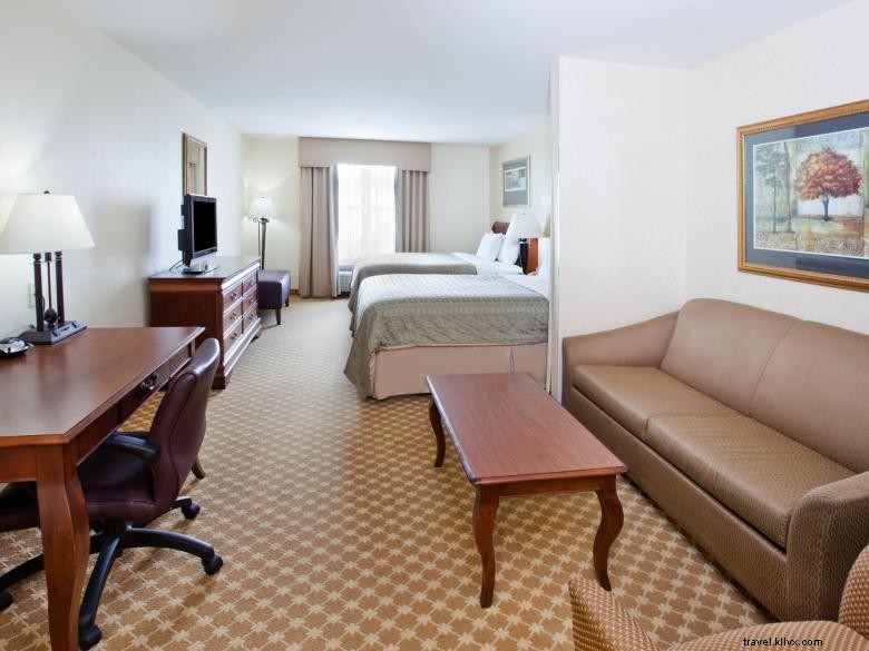 Country Inn & Suites by Radisson Athens – Comfortable Suites & Prime Athens Location