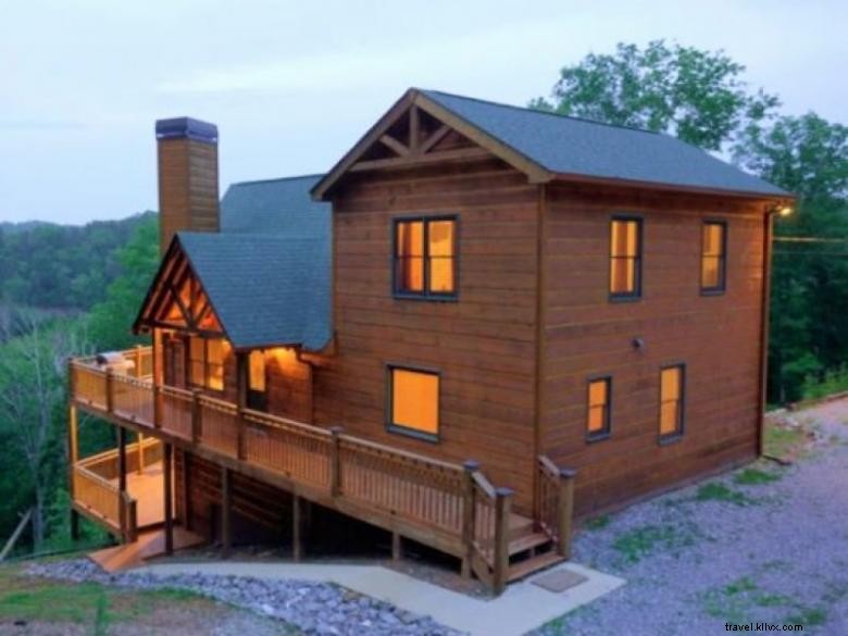 Mountain Resort Cabin Rentals – Premium Lodging in the Wilderness