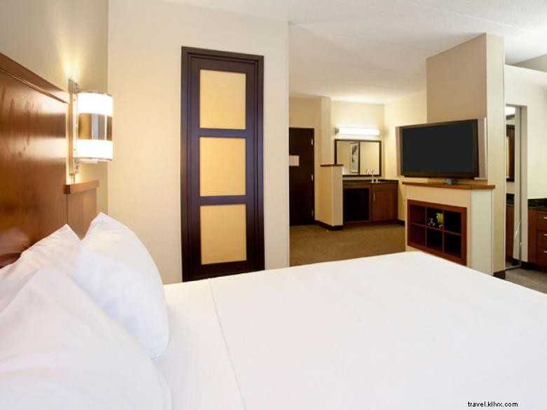 Hyatt Place Atlanta Airport – North: Modern Comfort Near the Airport