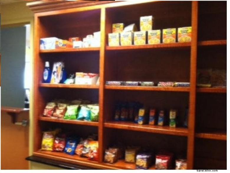 Holiday Inn Express & Suites Atlanta East – Modern Comfort in Lithonia