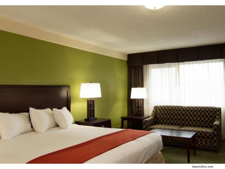 Holiday Inn Athens – Comfortable, Convenient Stay Near the University