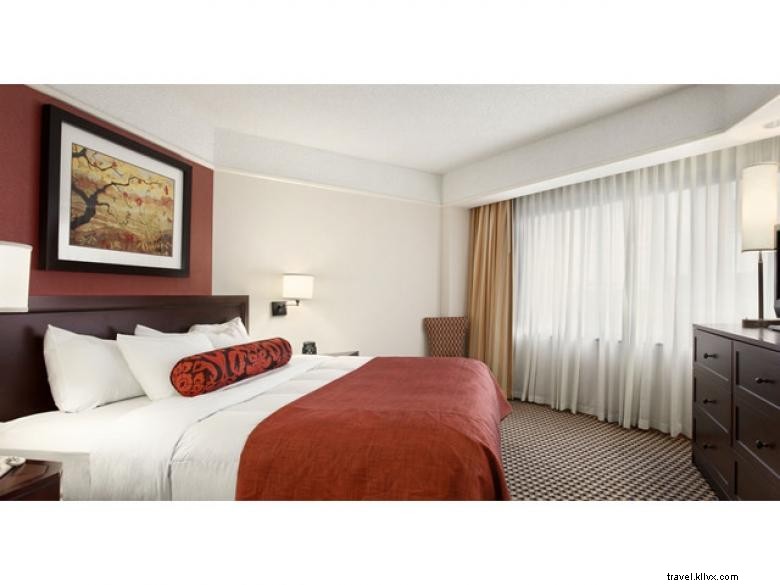 Embassy Suites by Hilton Atlanta Perimeter Center – Comfort & Convenience in the Heart of Atlanta