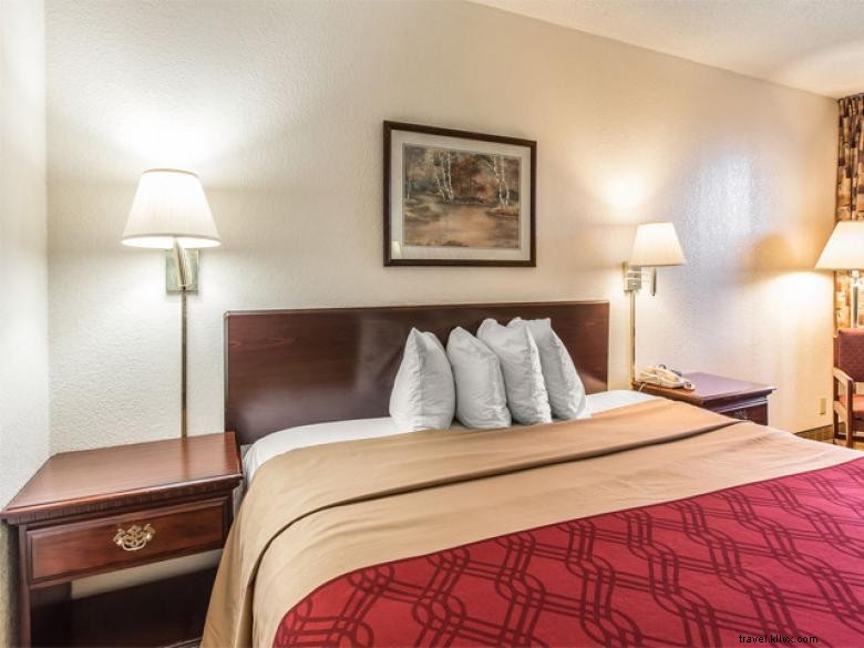 Econo Lodge Thomasville – Comfortable & Affordable Southwest Georgia Stay