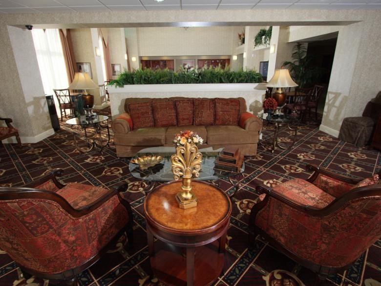 Hampton Inn & Suites Valdosta – Premier Comfort Near the Conference Center