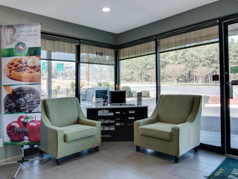 Quality Inn & Suites – Premium Stay Near Athens University