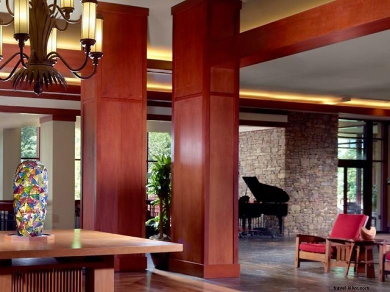 Emory Conference Center Hotel: Comfort & Convenience for Your Next Business Trip