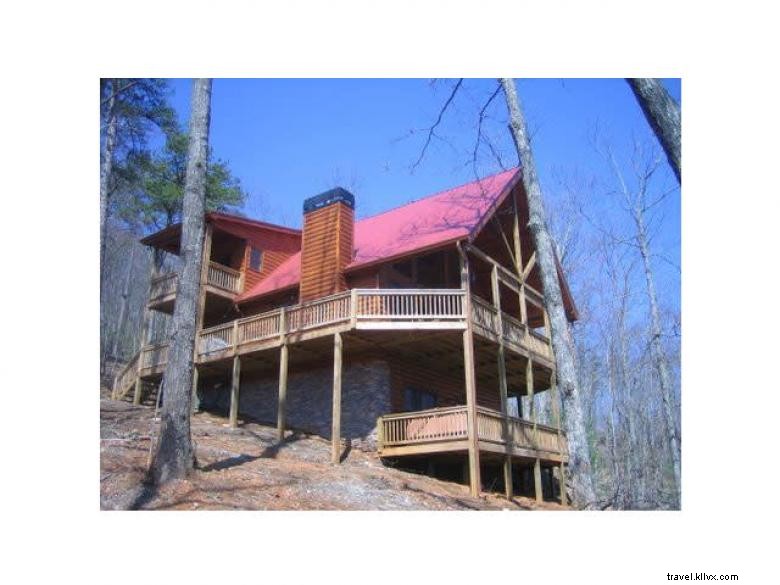 Solitude Lodge – Luxury Cabin Retreat in North Georgia’s Blue Ridge Mountains