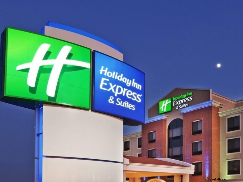 Holiday Inn Express & Suites Alpharetta – Windward Parkway | Modern Comfort in Atlanta Metro