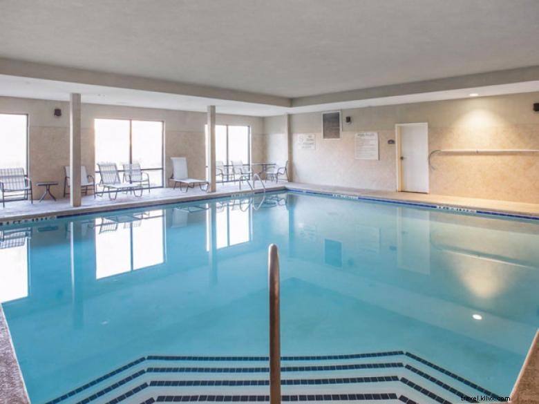 Comfort Suites Southpoint – Premium Comfort, Prime Location