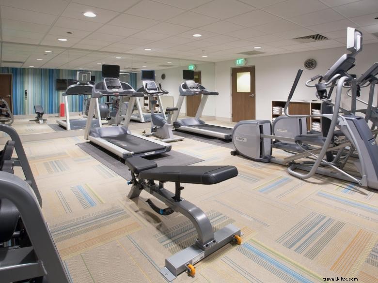 Holiday Inn Express & Suites Milledgeville – Modern Comfort Near Downtown