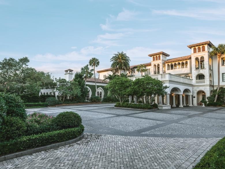 The Cloister at Sea Island: Luxury Coastal Retreat