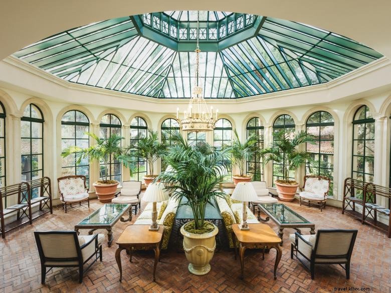 The Cloister at Sea Island: Luxury Coastal Retreat