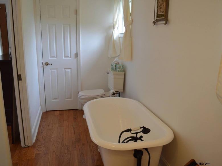 Discover Holloway Cottages: Charming Retreats in Indian Springs