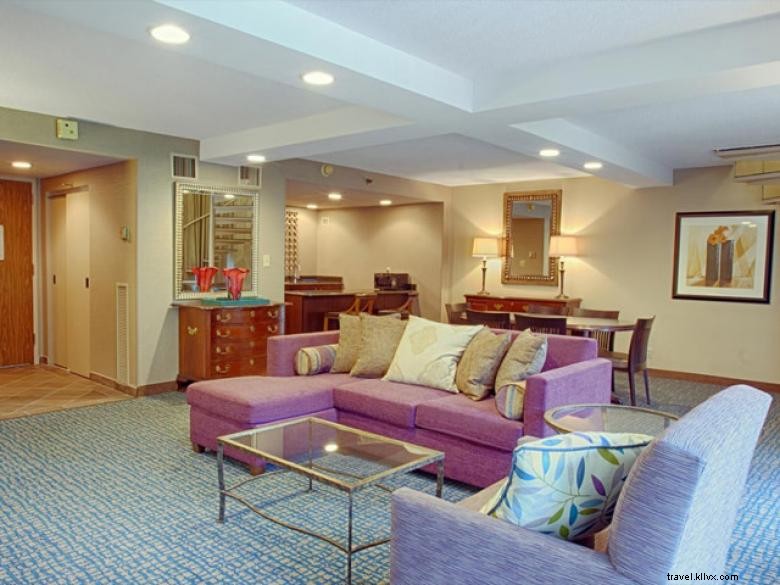 Premium Hotel & Conference Center in Peachtree City, Near Atlanta