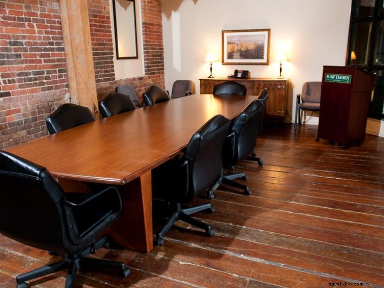 Stay at Hawthorn Suites by Wyndham – Rome’s Comfortable & Convenient Accommodation