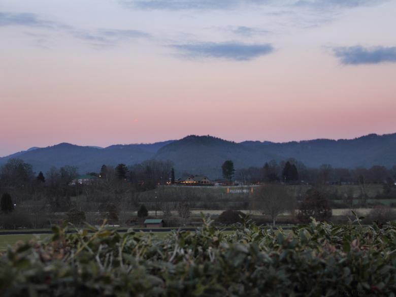 Mountain Valley Inn: Luxury Mountain Retreat with Stunning Views