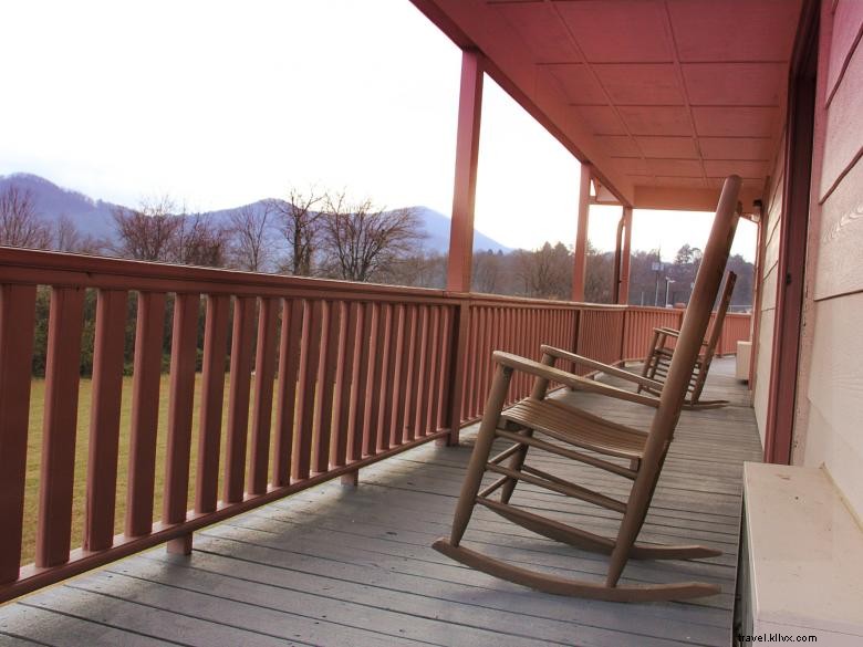 Mountain Valley Inn: Luxury Mountain Retreat with Stunning Views
