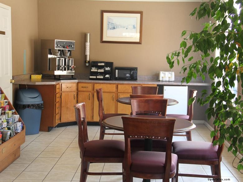 Mountain Valley Inn: Luxury Mountain Retreat with Stunning Views