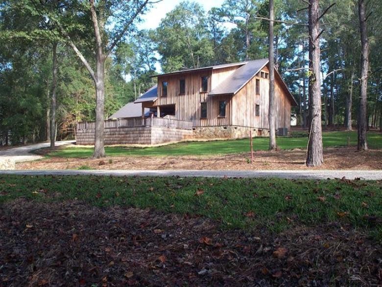 Dominecker Inn: Elegant Bed & Breakfast in Scenic Southwest Georgia