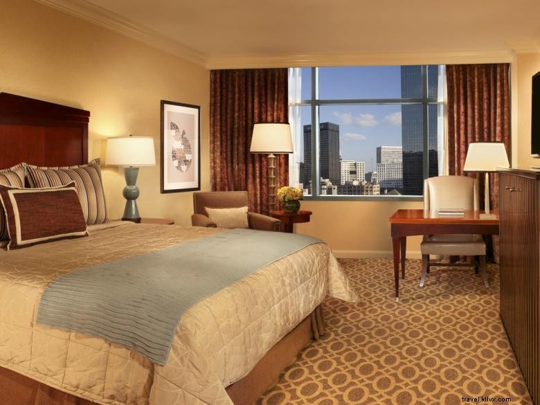 Omni Atlanta Hotel at CNN Center – Luxury Downtown Stay with Prime Meridian & Latitudes Bistro