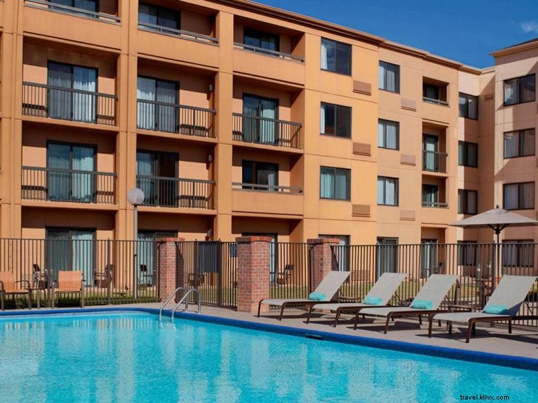 Sonesta Select Atlanta Airport North – Comfortable & Convenient Airport Hotel