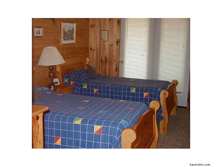 CradleCrest: Luxury Mountain Retreat in Northeast Georgia