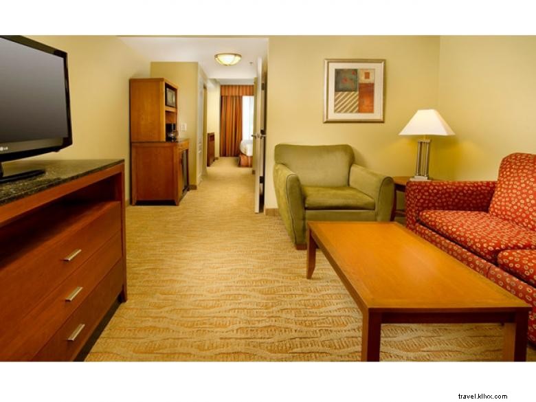 Hilton Garden Inn Atlanta NW – Luxury Comfort Near Kennesaw Town Center
