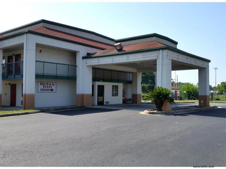 Relax Inn Albany – Pet‑Friendly, Free Breakfast & High‑Speed Wi‑Fi