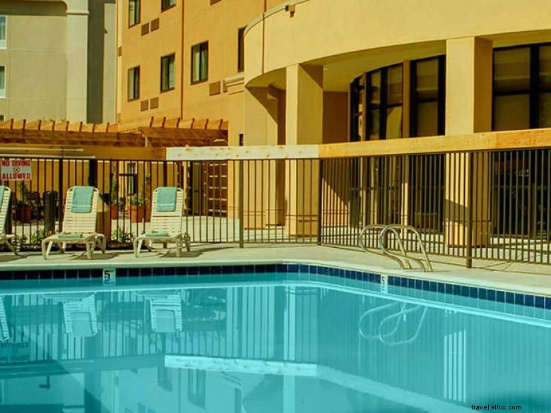 Courtyard by Marriott Atlanta Airport West – Convenient Luxury Near Hartsfield‑Jackson