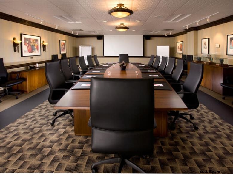 UGA Continuing Education Center & Hotel: Comprehensive Learning & Hospitality Services