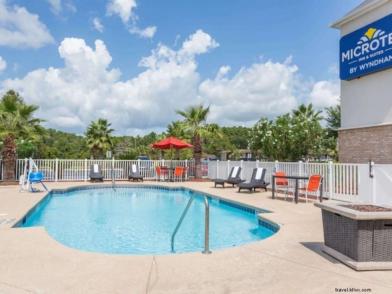 Microtel Inn & Suites by Wyndham Kingsland – Comfortable, Affordable Comfort in the Heart of Kingsland