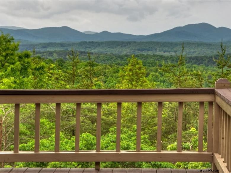 Discover Blue Ridge, GA: A Spectacular Mountain Retreat