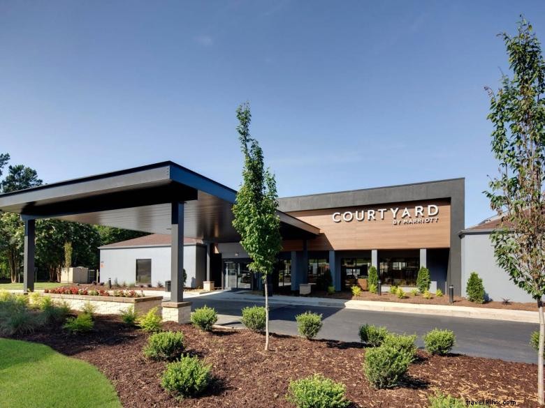 Courtyard by Marriott Peachtree Corners – Premier Atlanta Hotel