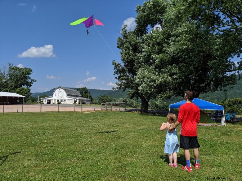 Mountain Cove Farms Resort – Premium Cabin Getaways