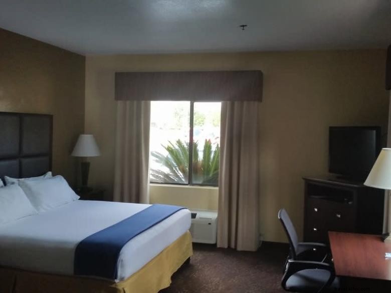 Holiday Inn Express & Suites Hinesville East – Premier Hospitality Hub for Fort Stewart