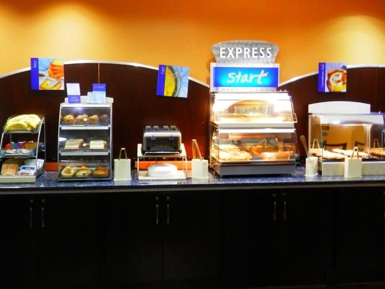 Holiday Inn Express & Suites Hinesville East – Premier Hospitality Hub for Fort Stewart