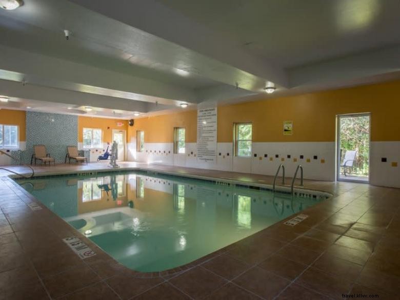 Holiday Inn Express & Suites Hinesville East – Premier Hospitality Hub for Fort Stewart