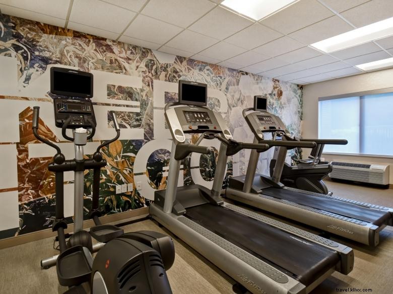 SpringHill Suites Atlanta Kennesaw – Comfortable Suites & Premium Amenities