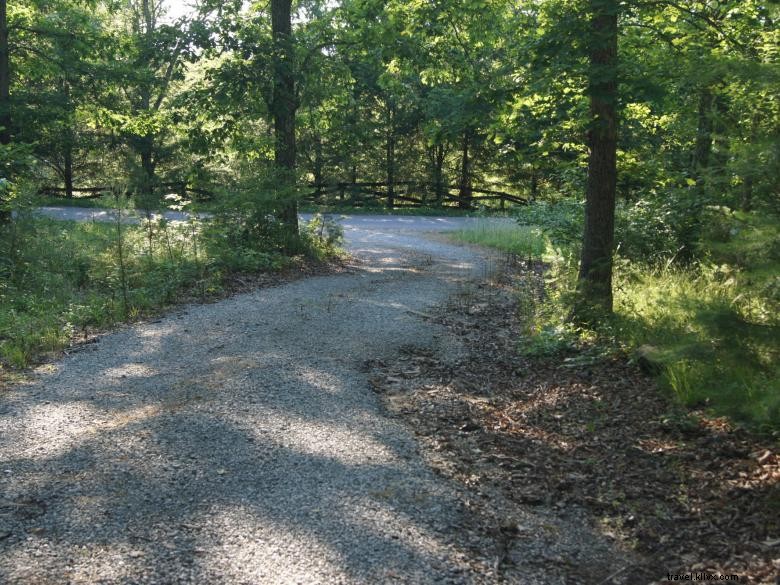 Buzzards Roost Cottage – Scenic Retreat Near Horse Farm