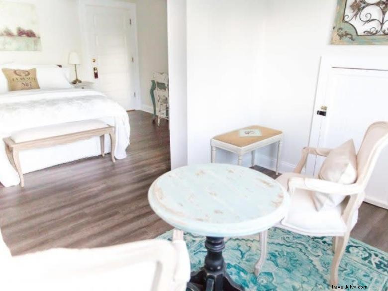 Ava House Inn & Event Venue – Elegant Stays & Celebrations