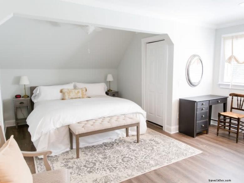 Ava House Inn & Event Venue – Elegant Stays & Celebrations