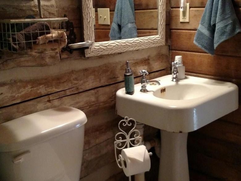 Experience Rustic Luxury: The Cabin in the Vines