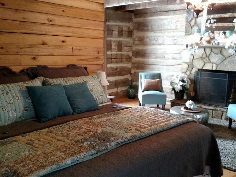 Experience Rustic Luxury: The Cabin in the Vines