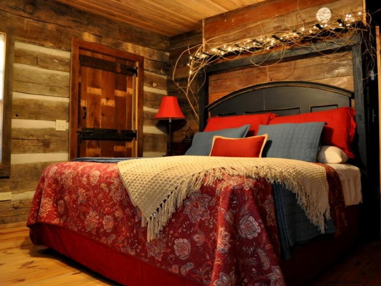 Experience Rustic Luxury: The Cabin in the Vines