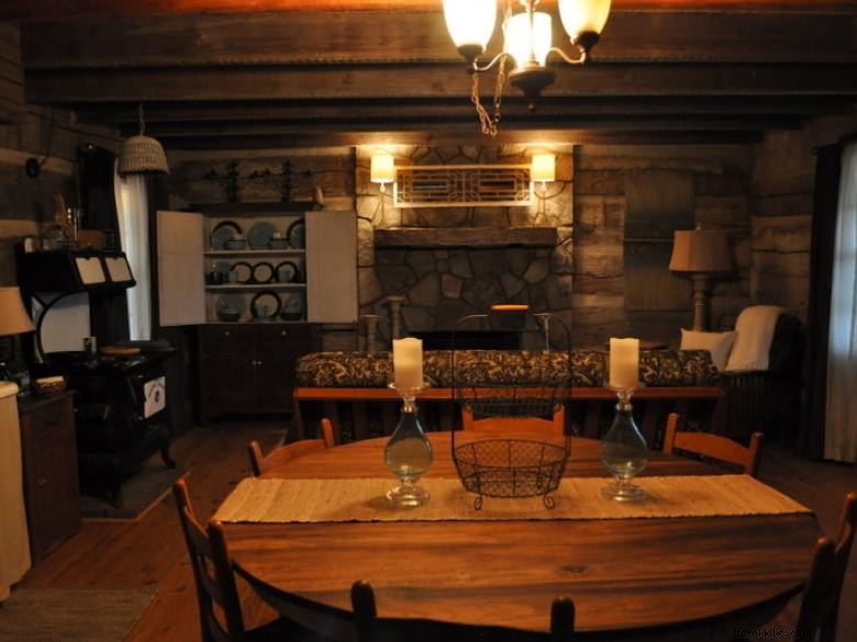 Experience Rustic Luxury: The Cabin in the Vines